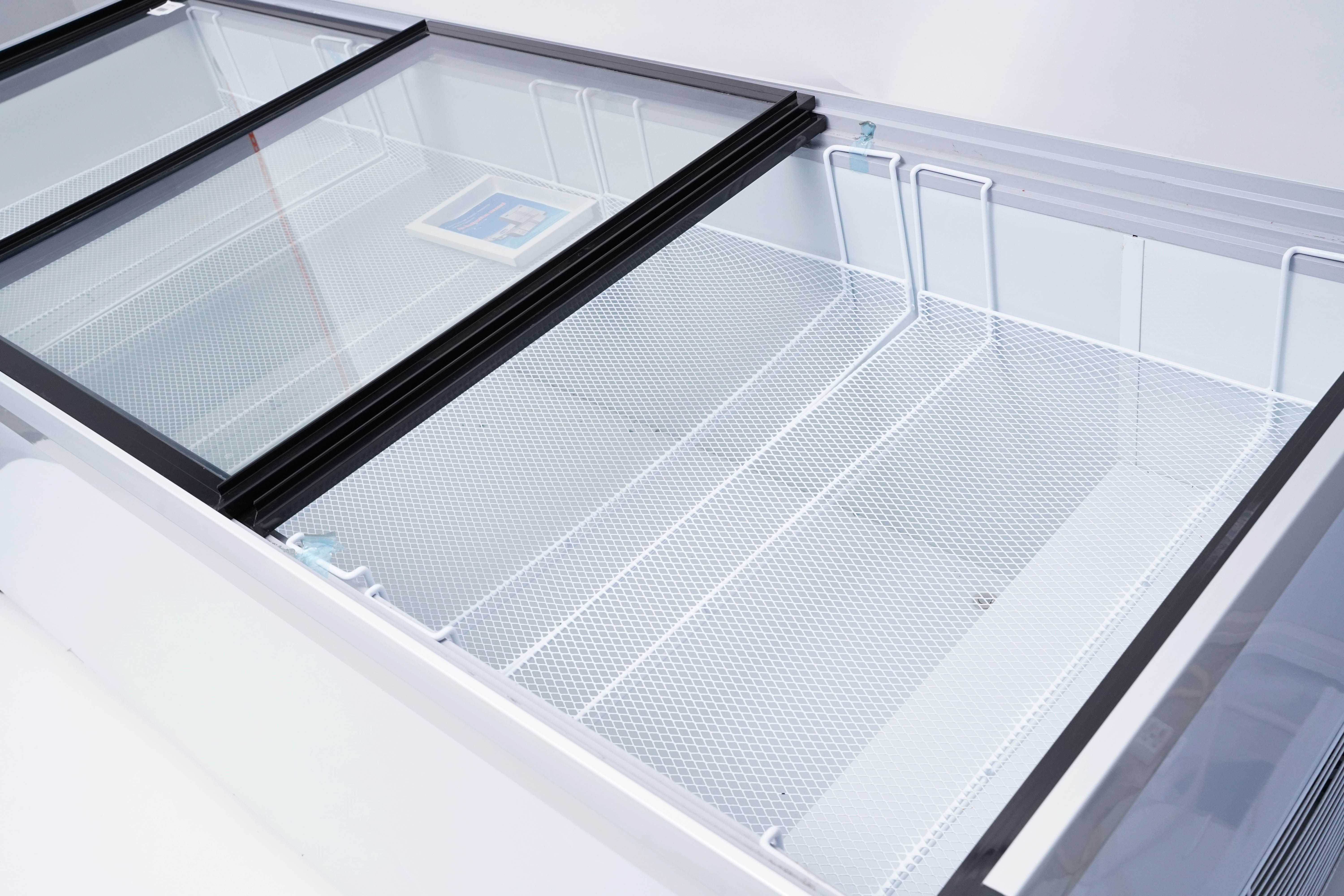 Жарочные шкафы - Морозильник с прямым стеклом SD/SC-1268 (250х1000х84)