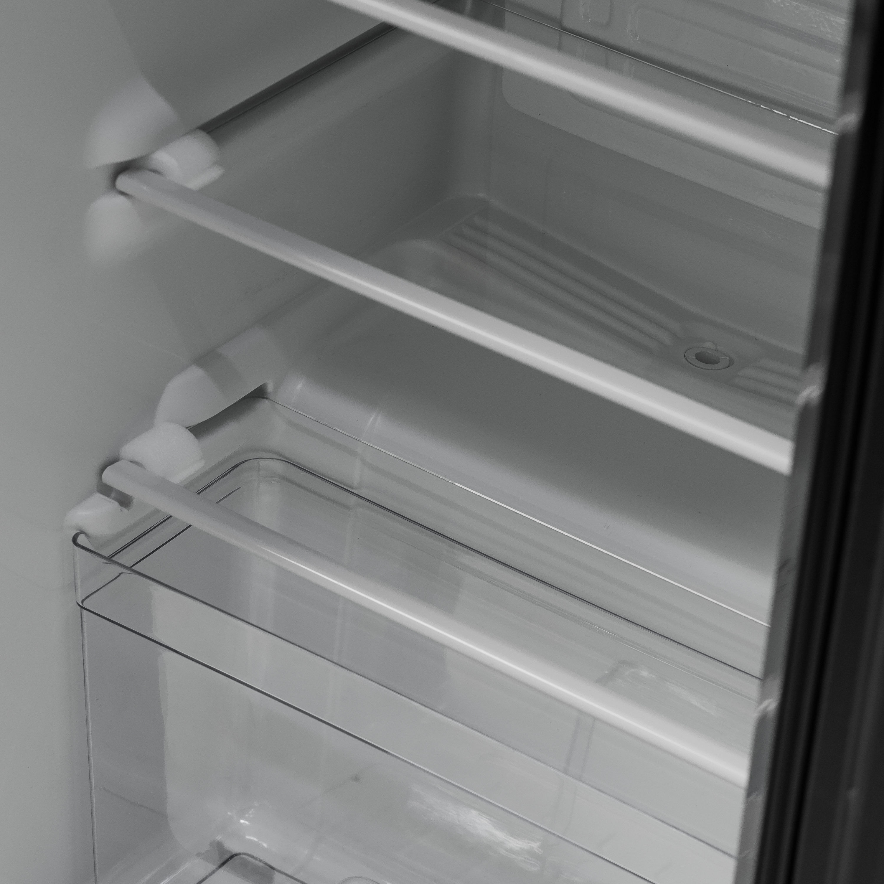 Холодильные шкафы под напитки - Холодильник для офиса BC-80J